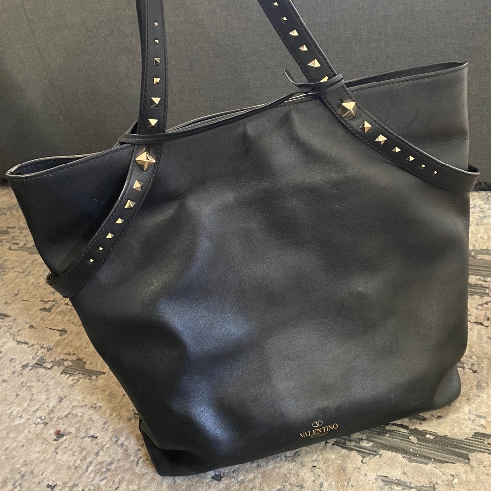 VALENTINO GARAVANI ROCKSTUD BAG